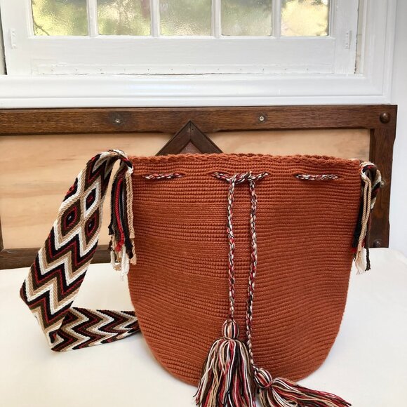 Handcrafted Woven Crossbody Tote Bag In Rust W/Multi-Colored Tassels | Unisex - Picture 10 of 12